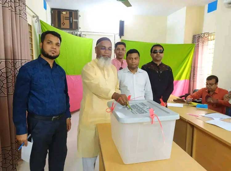 বাংলাদেশ সহকারী উপজেলা শিক্ষা অফিসার এসোসিয়েশন এর কেন্দ্রীয় কমিটির নির্বাচন