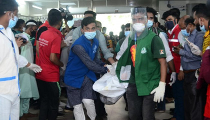 সীতাকুণ্ডে বিস্ফোরণে ৮ ফায়ার কর্মী নিহত, হাসপাতালে ১৫
