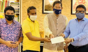 বগুড়ার রুমির কিডনীর চিকিৎসায় 
৩ লাখ টাকার অনুদান দিলেন প্রধানমন্ত্রী