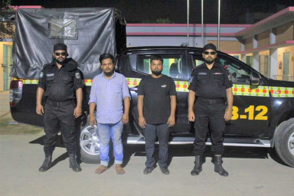 বগুড়ায় র‌্যাবের অভিযানে সাড়ে
২৫ কেজি গাঁজাসহ গ্রেফতার ২