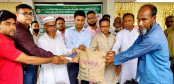 দুপচাঁচিয়ায় কৃষকদের মাঝে বিনামূল্যে বীজ ও সার বিতরণ