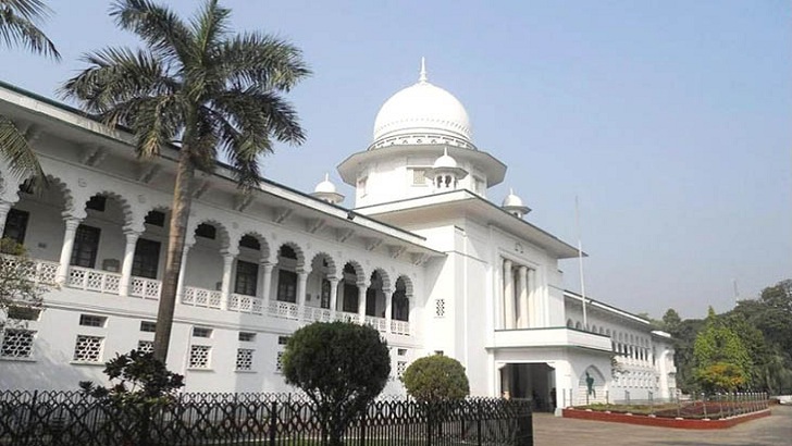 সুপ্রিম কোর্টের ১২ বিচারপতি করোনা আক্রান্ত
