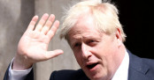 ক্ষমতা ছাড়তে নারাজ বরিস জনসন
