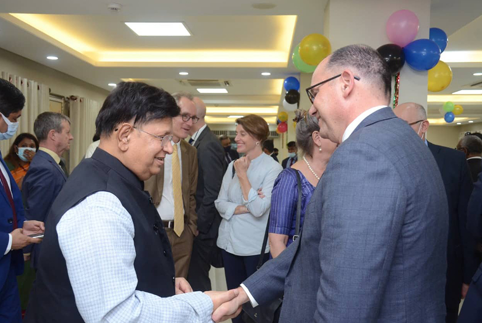 পররাষ্ট্রমন্ত্রীর আমন্ত্রণে কূটনীতিকদের সম্মানে ঈদ পুনর্মিলনী অনুষ্ঠিত
