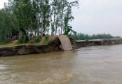 যমুনার ভাঙ্গনের কবলে তেকানীর হাড্ডি খোলা বাঁধ
