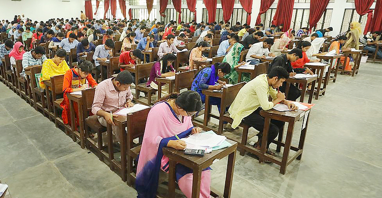 ২২ বিশ্ববিদ্যালয়ের গুচ্ছ ভর্তি পরীক্ষা চলছে
