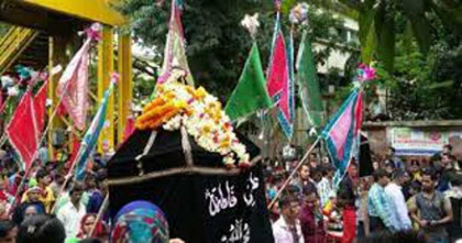 ইমামবাড়িতে বৃহৎ শোকমিছিলের প্রস্তুতি
