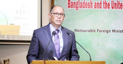 যুক্তরাষ্ট্র বিশেষ কোনো দলকে সমর্থন করে না: পিটার হাস
