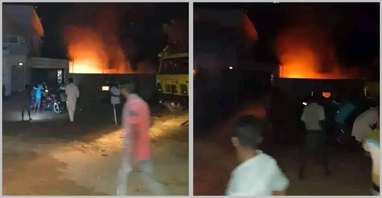 কুষ্টিয়ায় ফিলিং স্টেশনে অগ্নিকাণ্ড, দগ্ধ আরও একজনের মৃত্যু
