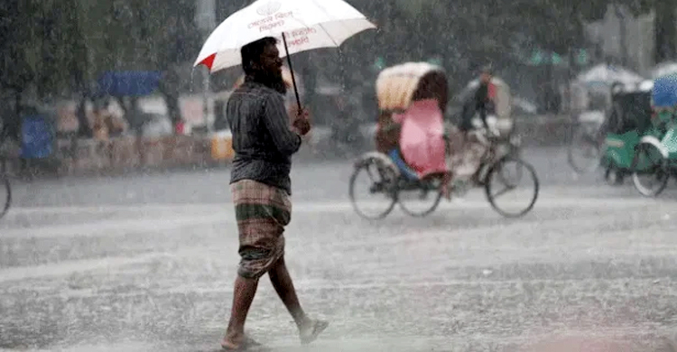 বৃষ্টি বেড়ে কমতে পারে গরম

