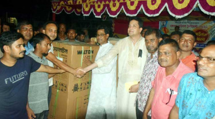 ধুনটে বঙ্গবন্ধু ফুটবল টুর্ণামেন্টে মথুরাপুরকে
হারিয়ে গুনগাঁতি একাডেমী বিজয়ী