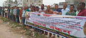 শাজাহানপুরে পকেট কমিটির প্রতিবাদে তৃণমূল নেতাকর্মীদের মানববন্ধন