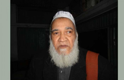 বগুড়ায় কবি রহমতুল বারীর
মৃত্যুতে শোক প্রকাশ 