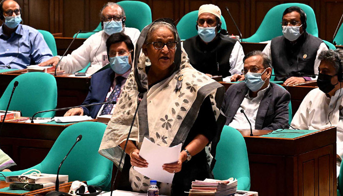 মানুষের কষ্ট হলে সেটা অন্তত আমার মনে ব্যথা লাগে : প্রধানমন্ত্রী
