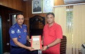 দায়িত্ব হস্তান্তর করে বিদায় নিলেন ধুনট থানার জনবান্ধব ওসি কৃপা সিন্ধু বালা