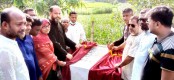 গাবতলীতে সোয়া কোটি টাকা ব্যয়ে নির্মাণকৃত 
পাকা রাস্তার ফলক উন্মোচন করলেন রবিন খান 