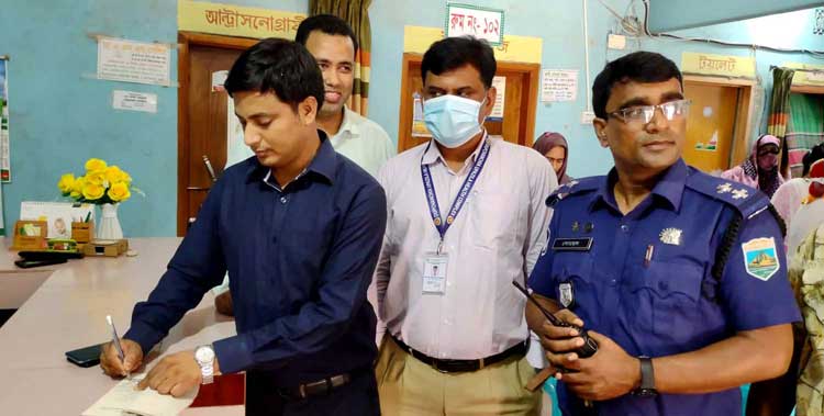 দুপচাঁচিয়ায় বেসরকারি ক্লিনিক ও ডায়াগনস্টিক সেন্টারে অভিযান 