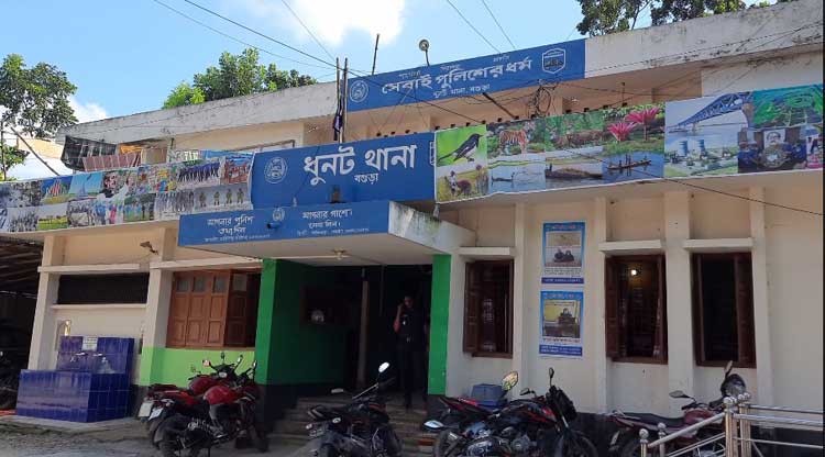 ধুনটে প্রেমের প্রস্তাব প্রত্যাখ্যান
করায় স্কুল ছাত্রীকে অপহরণ
