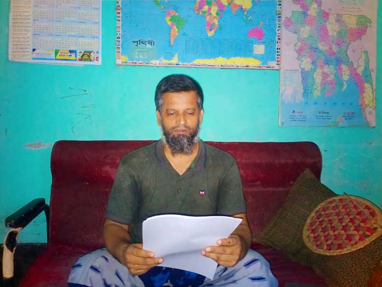 দুটি অফিসের রাস্তা প্রাচীর দিয়ে বন্ধ করার অভিযোগ 