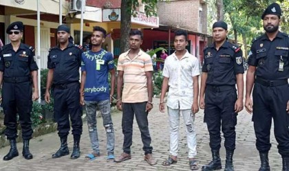 বগুড়ায় অপহরণের পর মুক্তিপণ
আদায়কারী চক্রের ৩ সদস্য গ্রেফতার
