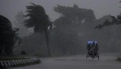 ৭ বিভাগে অতিভারি বৃষ্টির সতর্কতা, হতে পারে পাহাড়ধস
