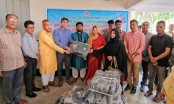 শাজাহানপুরে শিক্ষা উপকরণ বিতরণ 
