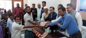 কাজিপুরে প্রান্তিক কৃষকদের মাঝে বিনামূল্যে বীজ ও সার বিতরণ 