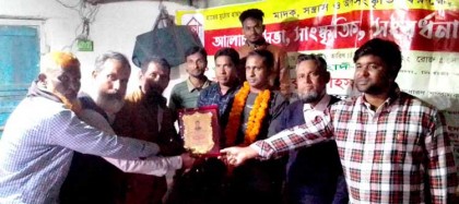 তালোড়ায় নাগর থিয়েটারের সভাপতি রানাকে সংবর্ধনা