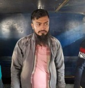 বগুড়ার শাজাহানপুরে শীর্ষ
সন্ত্রাসী সাগর গ্রেফতার