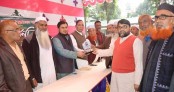 গাবতলীতে জেলা পরিষদের
 সদস্য বাকীকে সংবর্ধনা 
