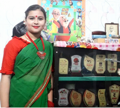 বগুড়ার মেয়ে সৌমিকার জোড়া স্বর্ণপদক অর্জন