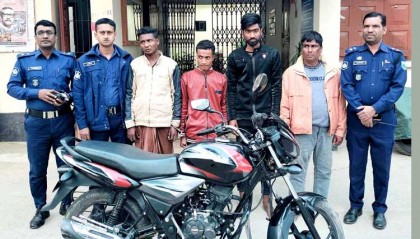 দুপচাঁচিয়ায় চোরাই মোটরসাইকেল উদ্ধার ॥ চোর সিন্ডিকেটের চার সদস্য গ্রেপ্তার