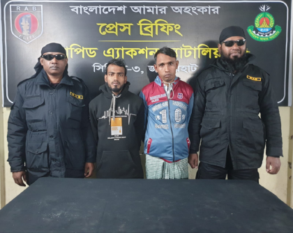  জয়পুরহাটে গাঁজাসহ আটক ২