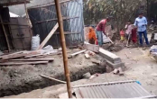 ধুনটে রাস্তা নিয়ে বিরোধে বাড়িতে
হামলা চালিয়ে ভাংচুর