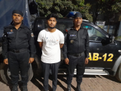 বগুড়ায় র‍্যাবের অভিযানে
অপহরণ মামলার আসামি গ্রেপ্তার

