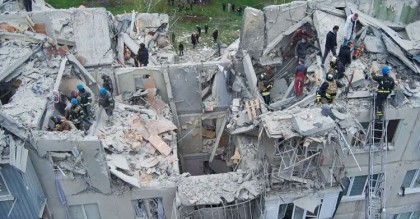 ইউক্রেনে রাশিয়ার মিসাইল হামলায় শিশুসহ নিহত ৮
