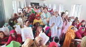 ঈদে নতুন কাপড় পেয়ে উচ্ছ্বসিত ধুনটের
নদী ভাঙ্গন কবলিত মানুষেরা