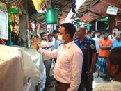 বগুড়ায় অস্বাস্থ্যকর পরিবেশে খাবার
বিক্রির অপরাধে ৪ দোকানে জরিমানা
