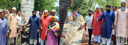 শাজাহানপুরে গোহাইলে দিনব্যাপী  চলমান বিভিন্ন উন্নয়ন কাজ পরিদর্শনে উপজেলা চেয়ারম্যান-ছান্নু
