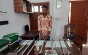 ধুনটে মাদকের সন্ধান করতে গিয়ে বিপুল
পরিমান অস্ত্র উদ্ধার, গ্রেপ্তার ১