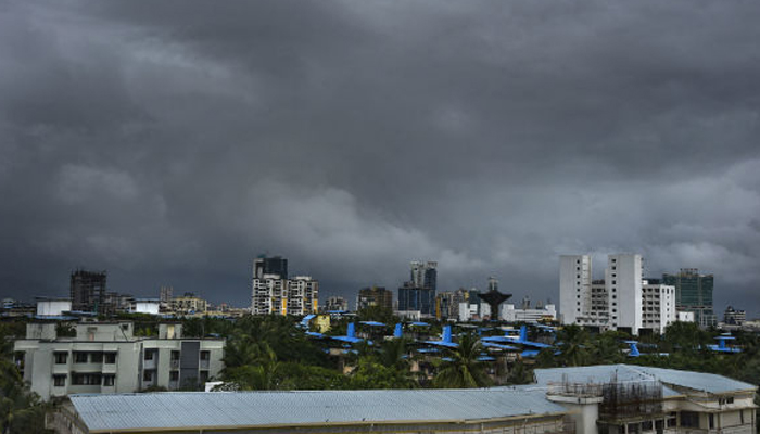 ৬০ কিমি বেগে ঝড় বইবে যে ৭ জেলায়