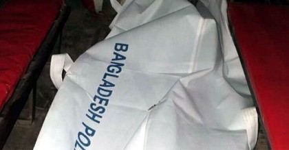 মান্দায় হিমাগারের দেয়াল ধসে ভটভটি চালক নিহত