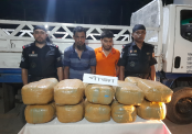 জয়পুরহাটে ৭০  কেজি গাঁজাসহ ২ মাদক কারবারি আটক