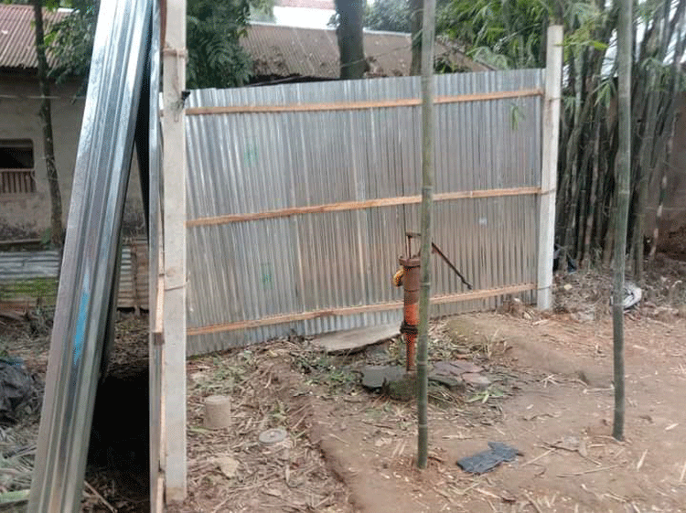 শাজাহানপুরে জোরপূর্বক জমি দখলের অভিযোগ