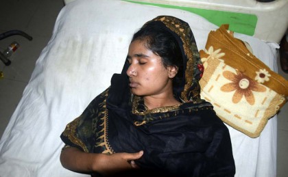 ধুনটে যৌতুকের দাবিতে
নববধুকে নির্যাতন