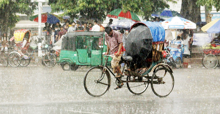 ৩ বিভাগে ভারী বৃষ্টির আভাস, তাপমাত্রা কমতে পারে ৪ ডিগ্রি পর্যন্ত
