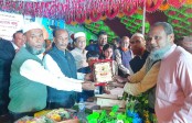 গোবিন্দগঞ্জে এমপির গণসংবর্ধনা অনুষ্ঠান মাতালেন কণ্ঠশিল্পী মনির খান