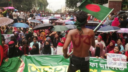 রংপুরে বৈষম্যবিরোধী ছাত্র আন্দোলনের সংঘর্ষে নিহত ৫, আহত শতাধিক