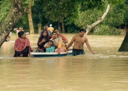 বন্যায় প্রাণহানি বেড়ে ১৫, ক্ষতিগ্রস্ত ৪৮ লাখ মানুষ