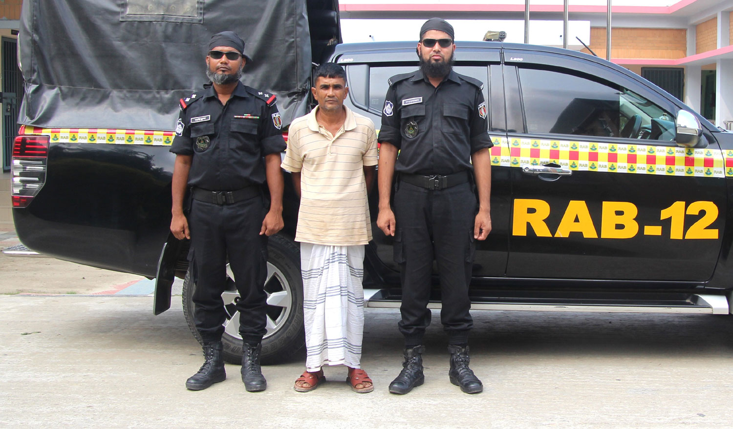 সিরাজগঞ্জে আলোচিত গণধর্ষণ মামলার আসামি গ্রেফতার